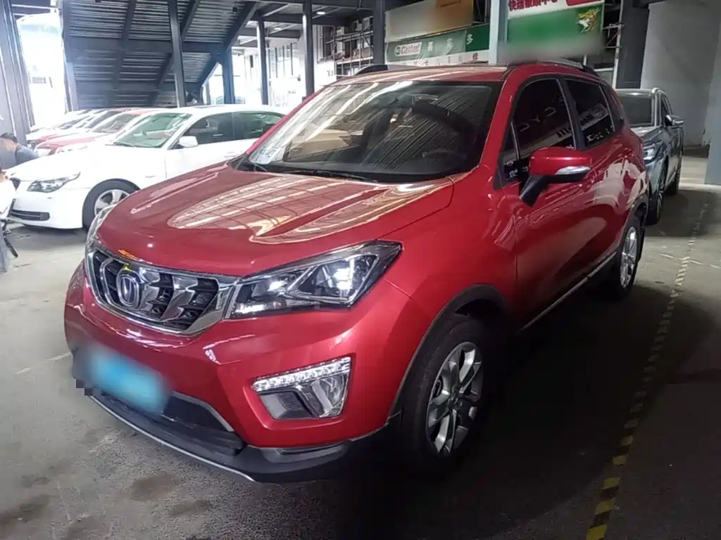 Changan CS15 — миниатюра 2