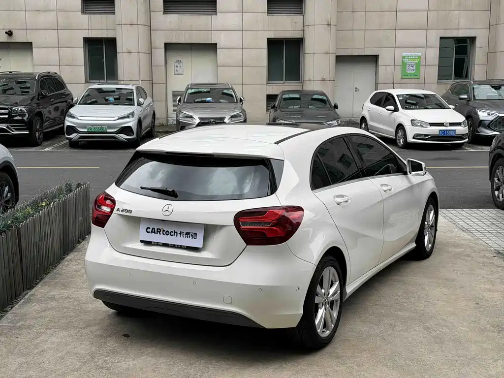 Mercedes-Benz A-Class (Import) — миниатюра 3