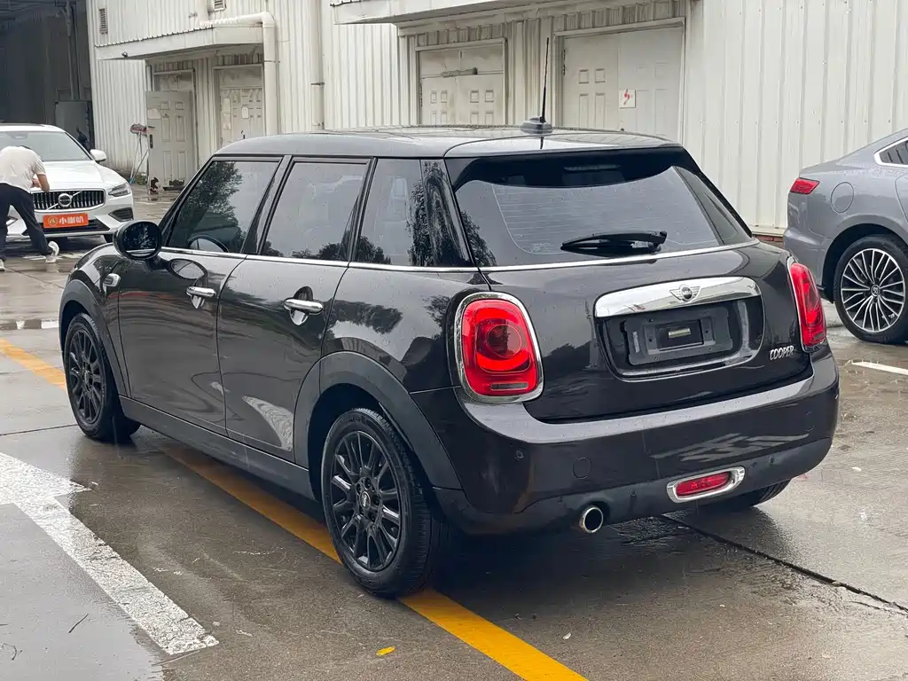 MINI Mini — миниатюра 6