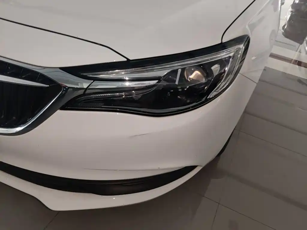 Buick Excelle — миниатюра 24