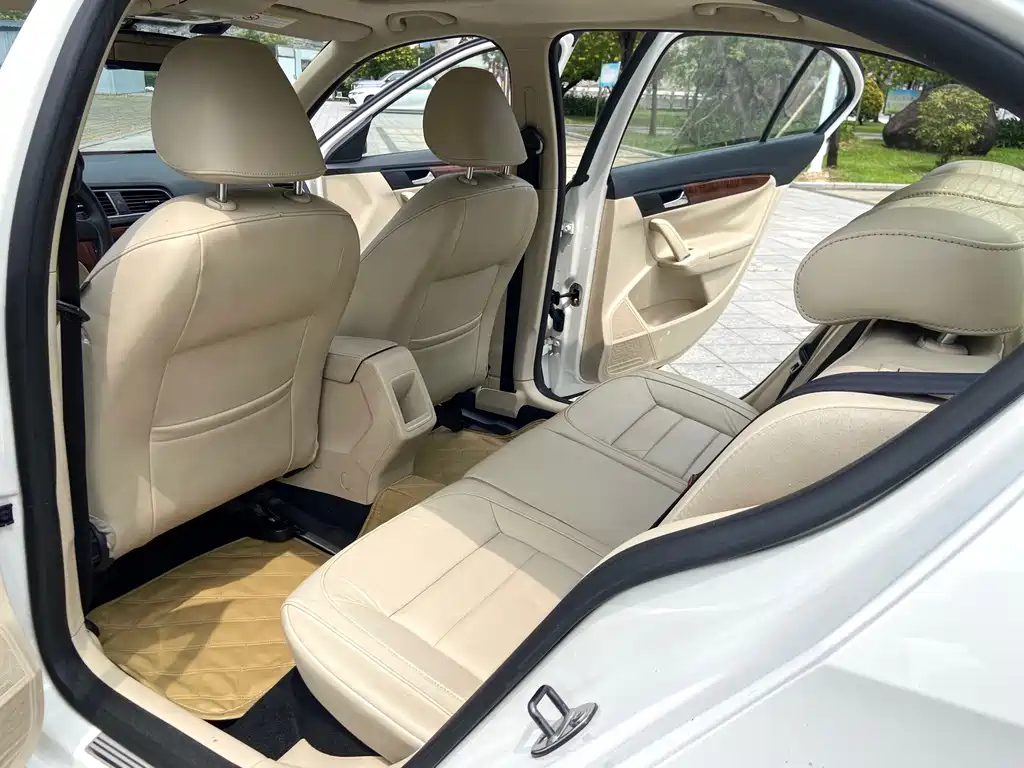 Volkswagen Lavida — миниатюра 15