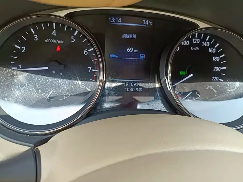 Nissan X-Trail — миниатюра 12
