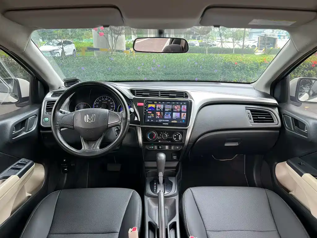 Honda City 1.5L CVT Comfort Edition, фото 8