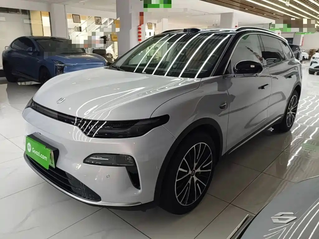 Leapmotor Leapmotor C11 — миниатюра 2