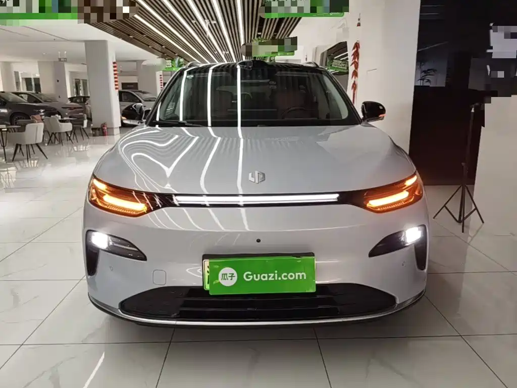 Leapmotor Leapmotor C11 — миниатюра 3
