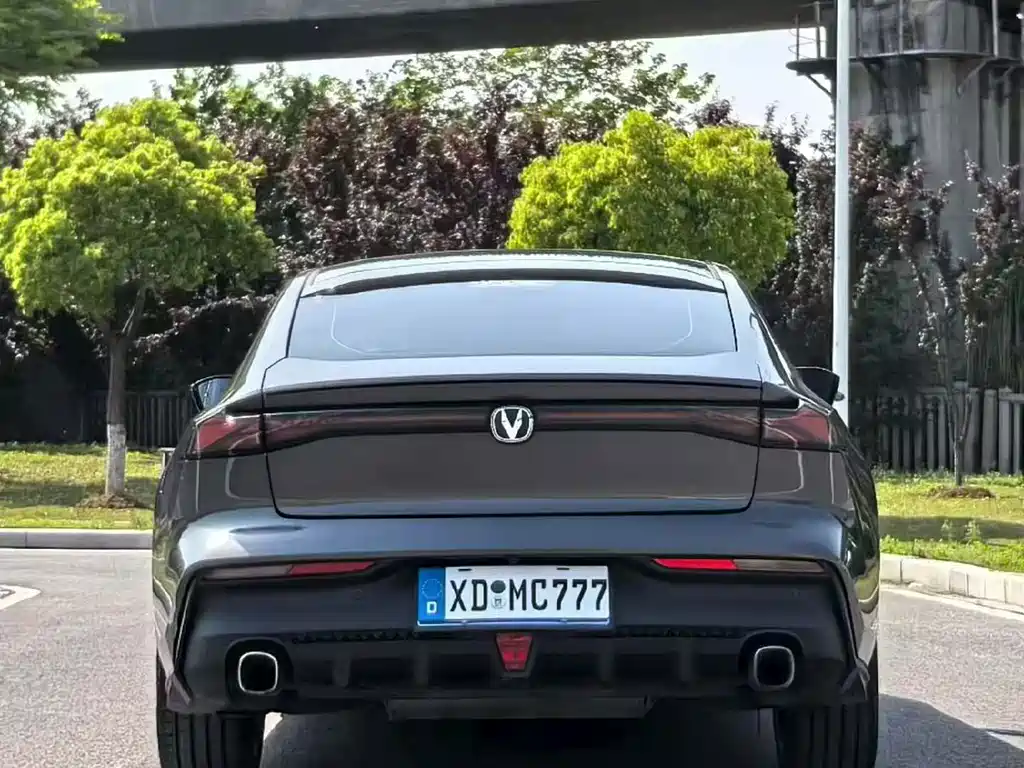 Changan UNI-V — миниатюра 7