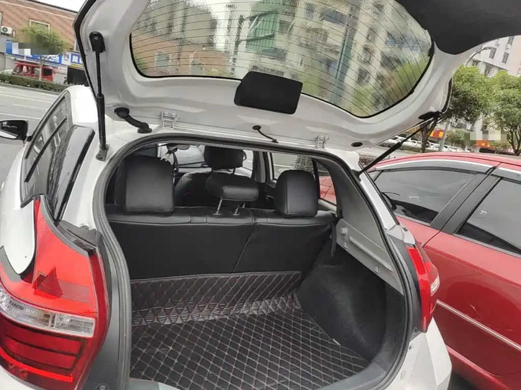 Toyota Vios FS — миниатюра 19
