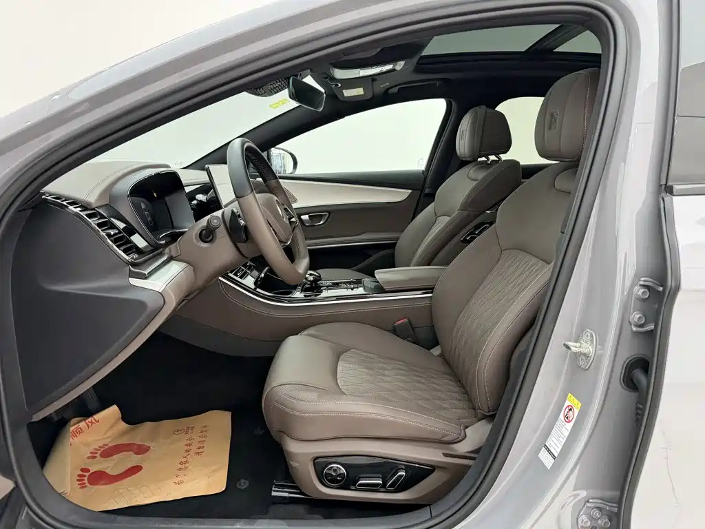 BYD Han — миниатюра 17