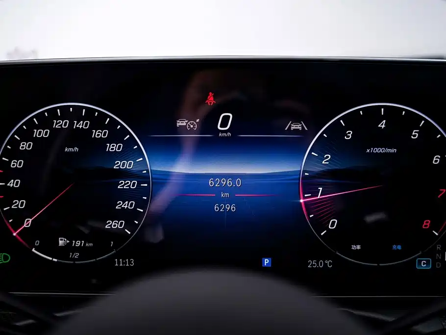 Mercedes-Benz C-Class — миниатюра 16