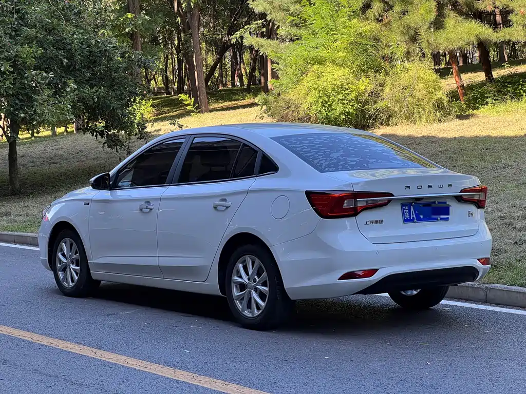 Roewe i5 — миниатюра 4