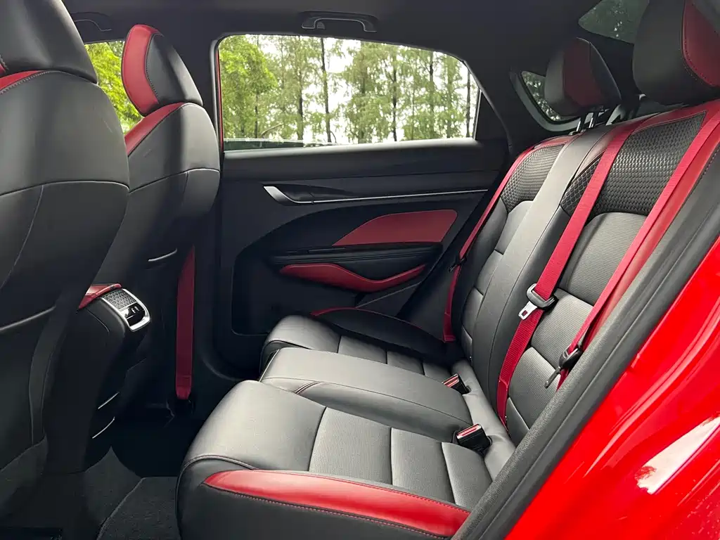 GEELY AUTOMOBILE BINRUI