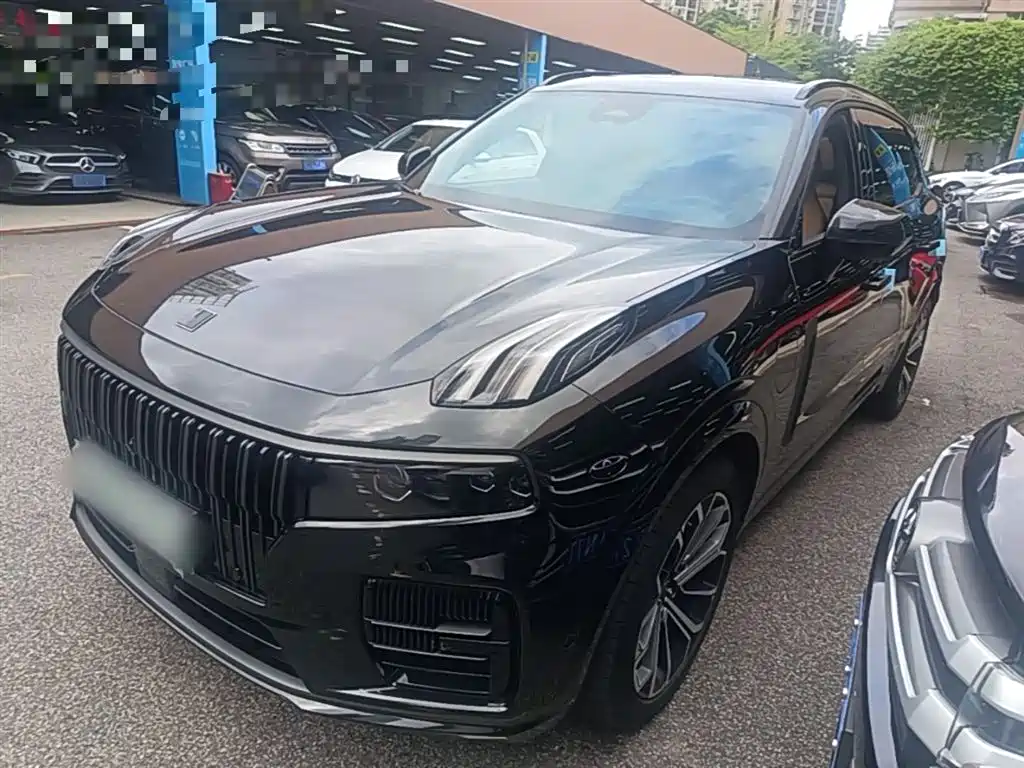 Lynk & Co 09 EM-P 2022