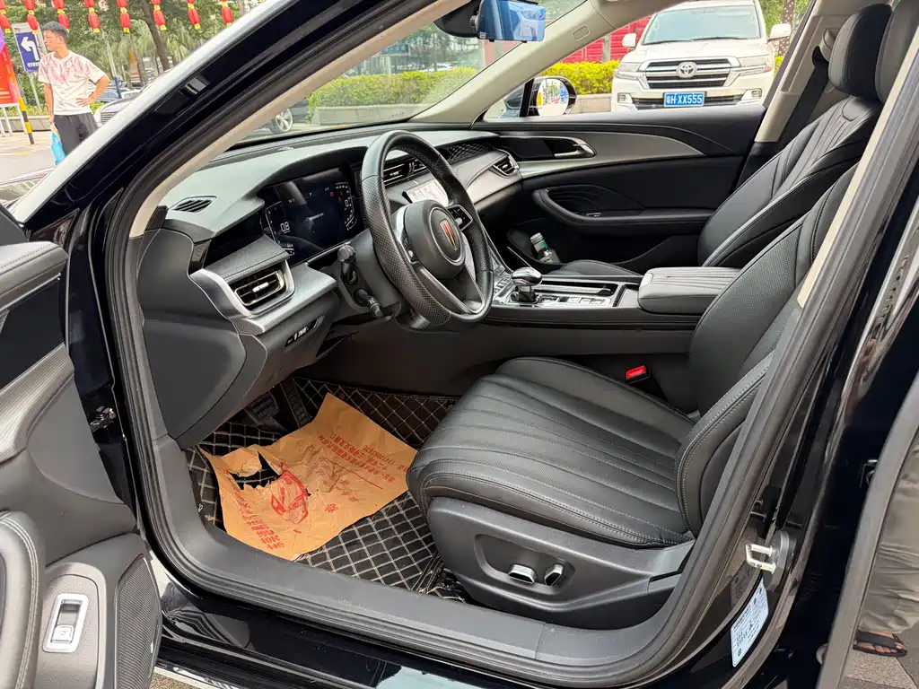 Hongqi Hongqi H5 — миниатюра 4