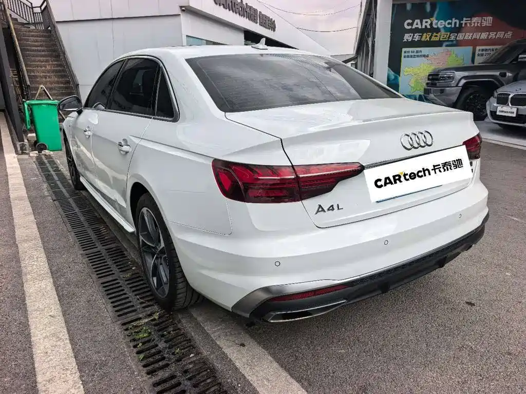 Audi A4L — миниатюра 10