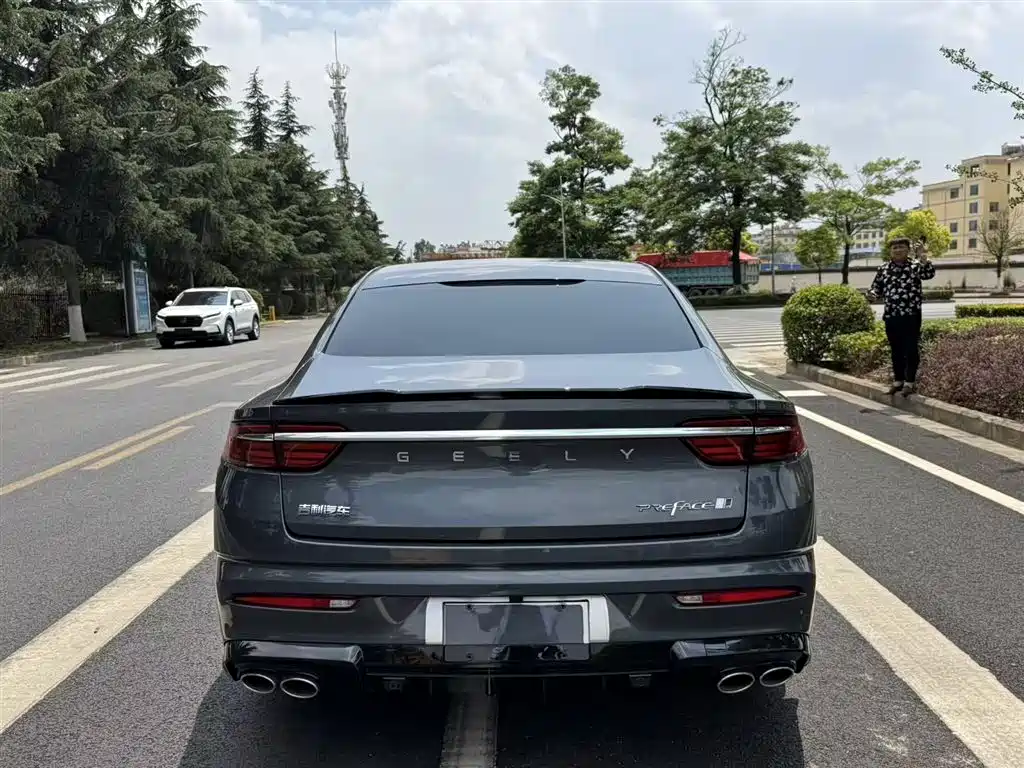 Geely Preface 2025 2.0TD