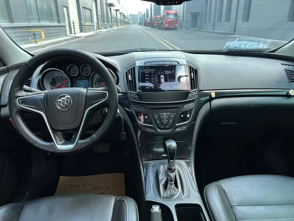 Buick Regal — миниатюра 8