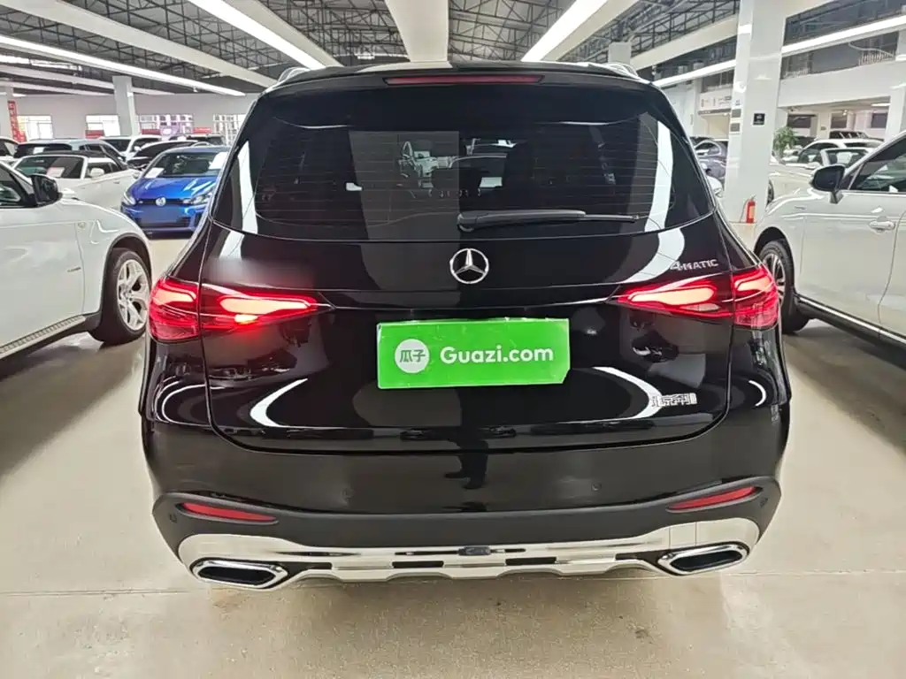Mercedes-Benz GLC 2023 GLC 300 L 4MATIC 7 мест
