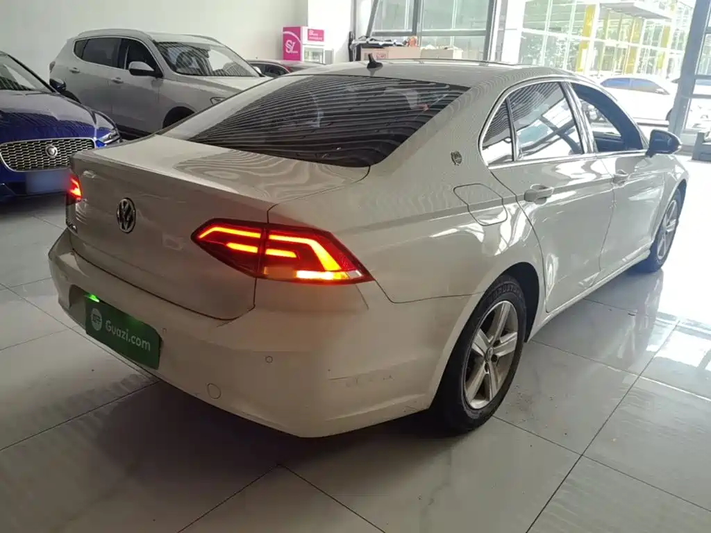 Volkswagen Lamando — миниатюра 7