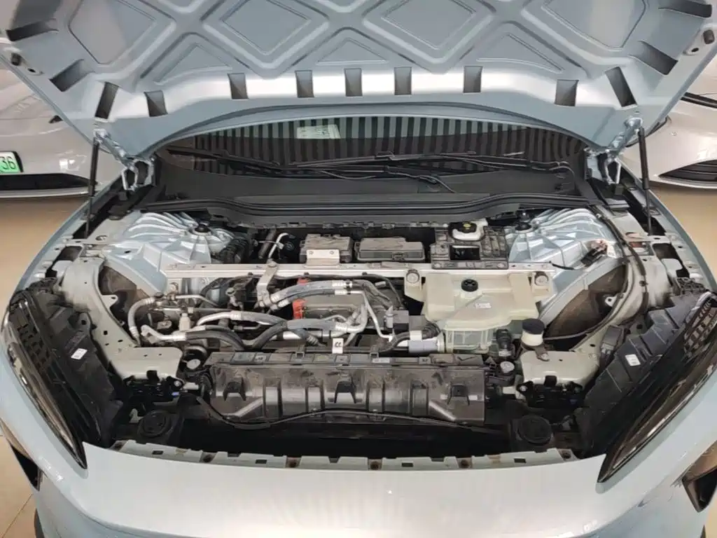 NIO ET5T — миниатюра 20