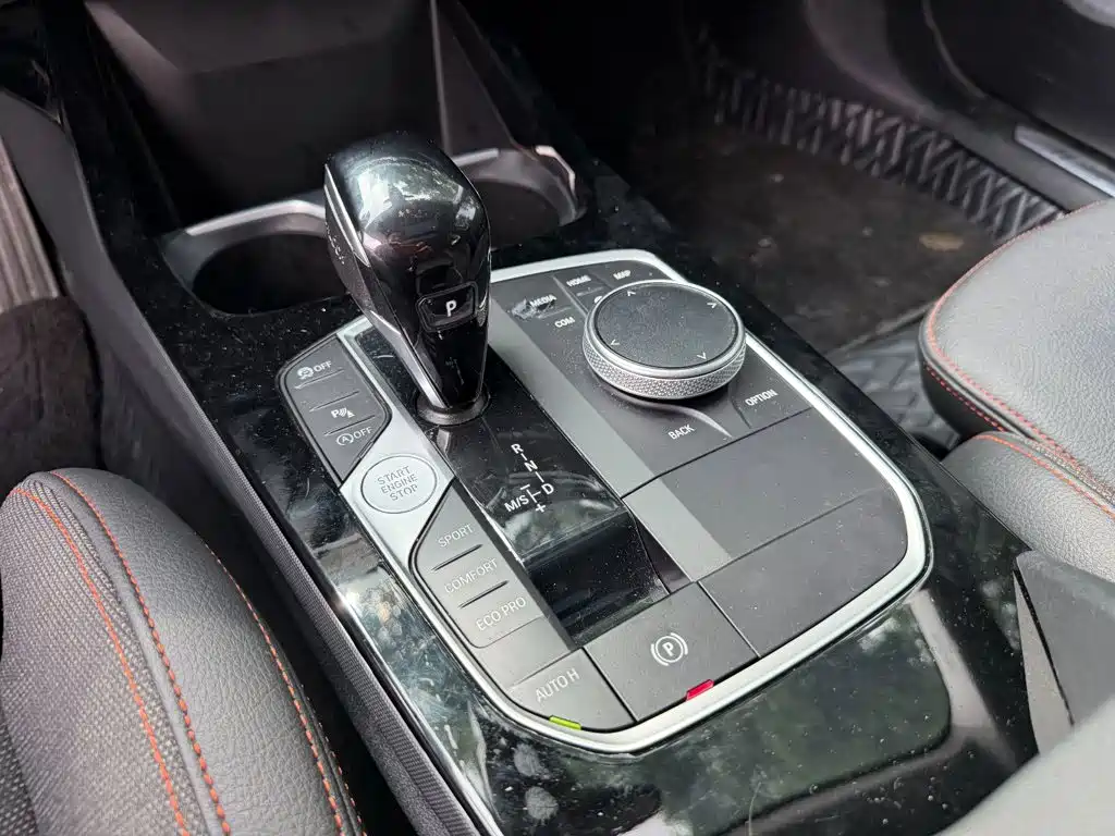 BMW 2 Series (Import) — миниатюра 9