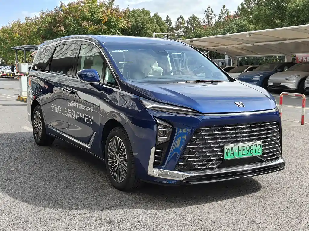 BUICK GL8 NEW ENERGY