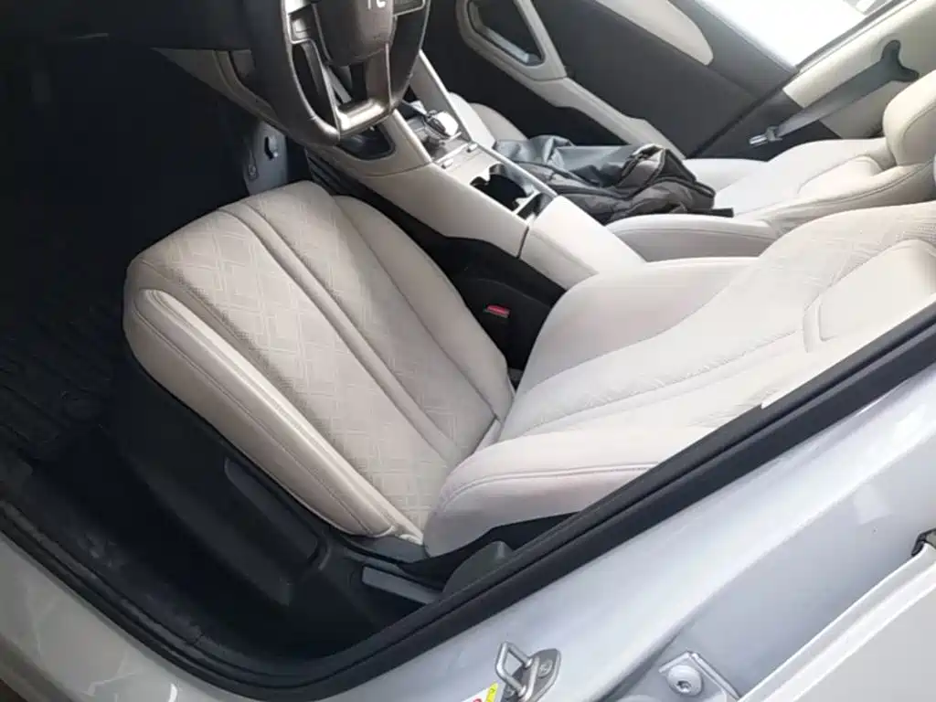BYD Yuan UP — миниатюра 15