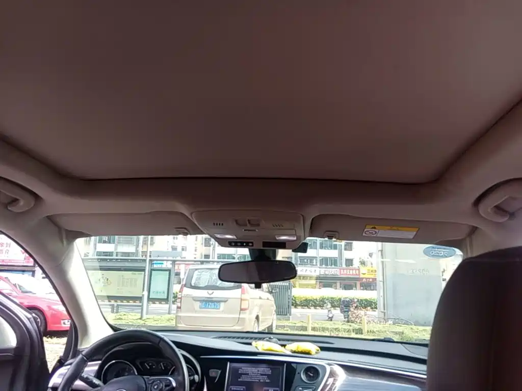 Buick Envision Plus — миниатюра 18
