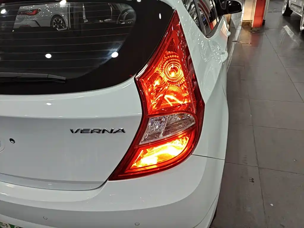Hyundai Ruiyi — миниатюра 8