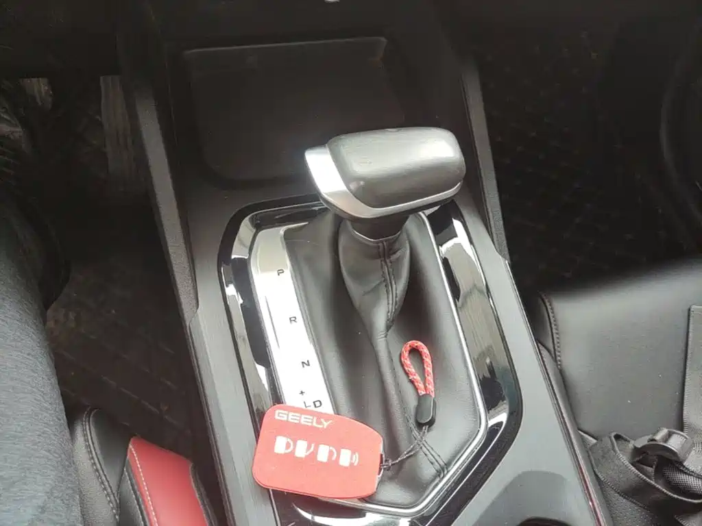 Geely Emgrand S — миниатюра 14