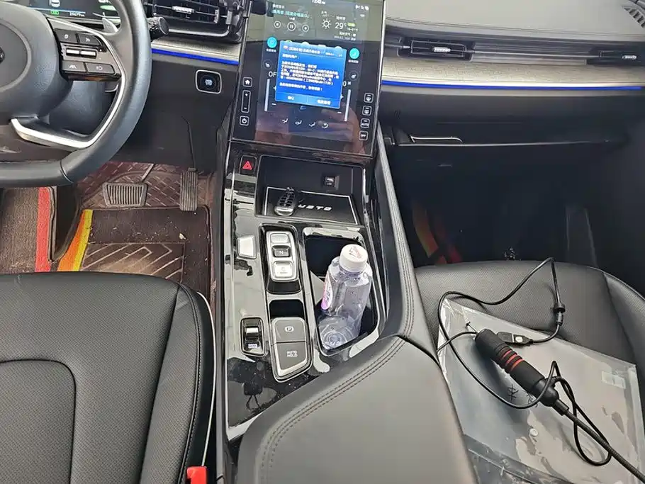 Hyundai Custo — миниатюра 16