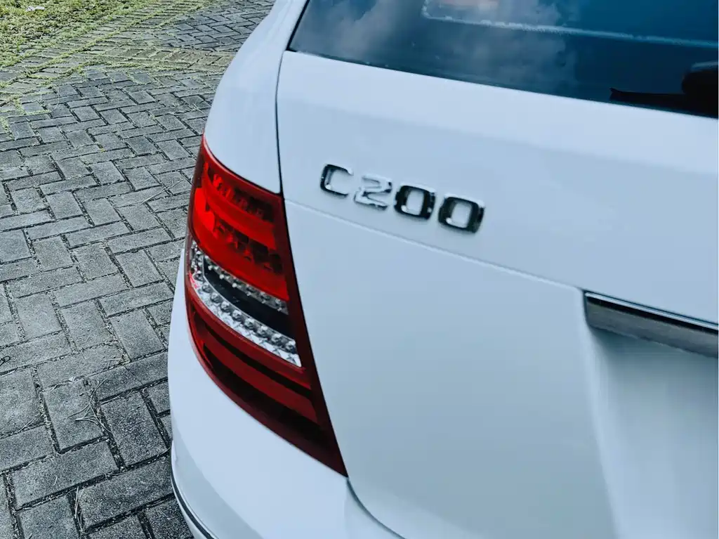 Mercedes-Benz C-Class (Import) — миниатюра 8