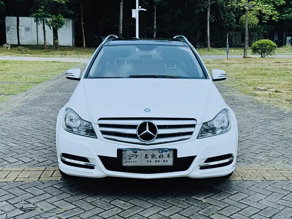 Mercedes-Benz C-Class (Import) — миниатюра 3