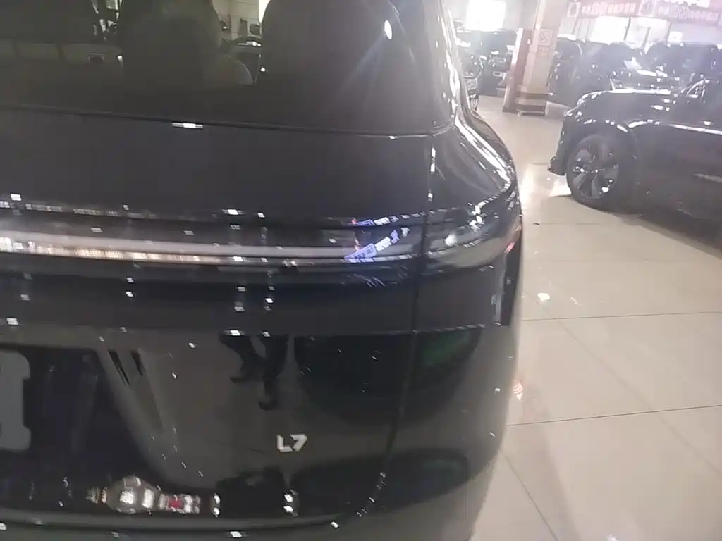 Li Auto Li L7 — миниатюра 8