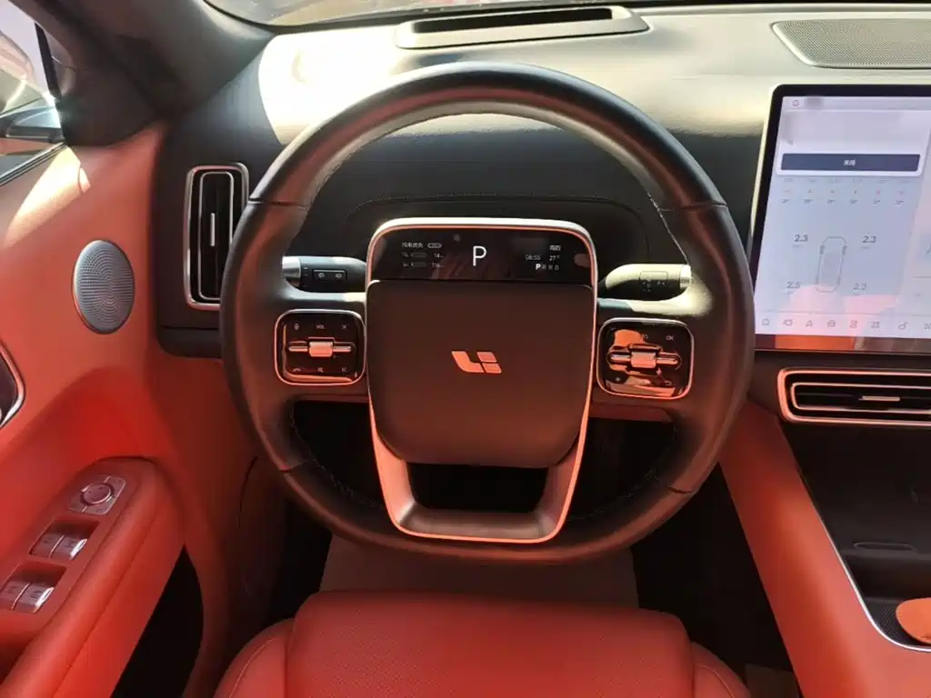 Li Auto Li L8 — миниатюра 11