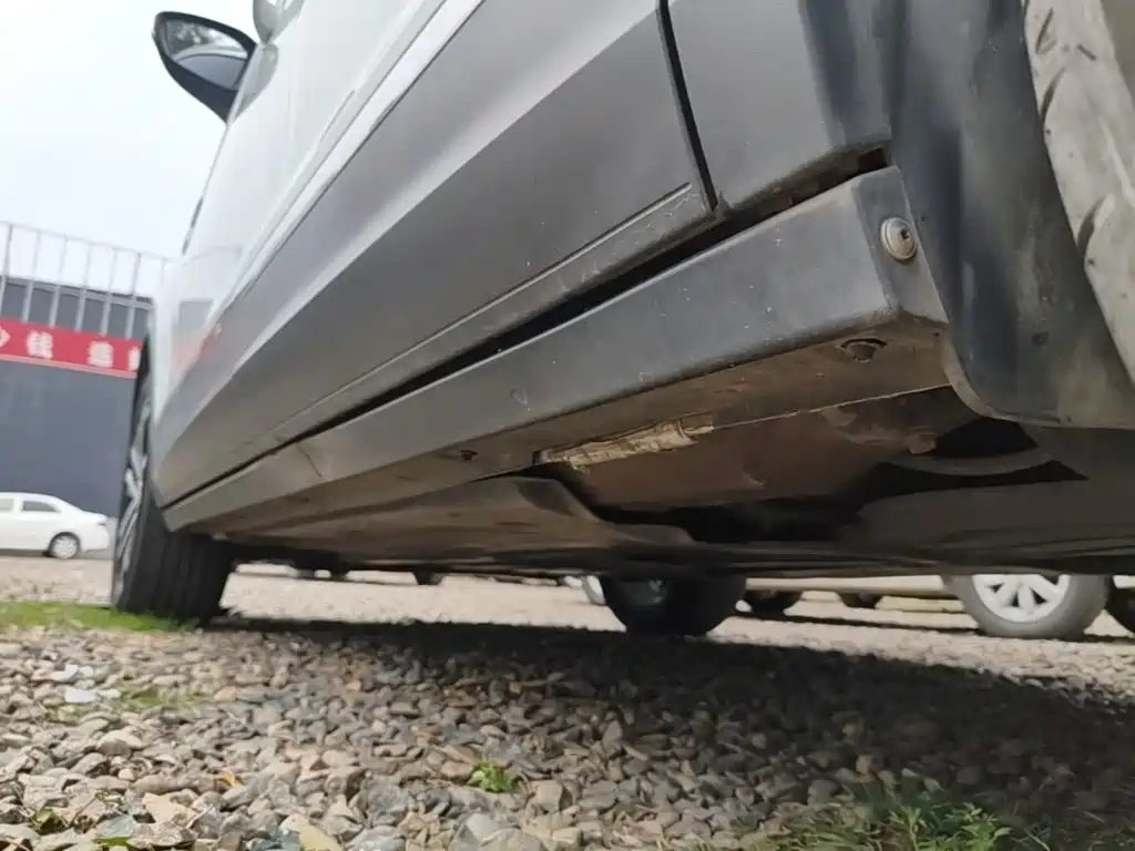 Volkswagen T-Roc — миниатюра 22