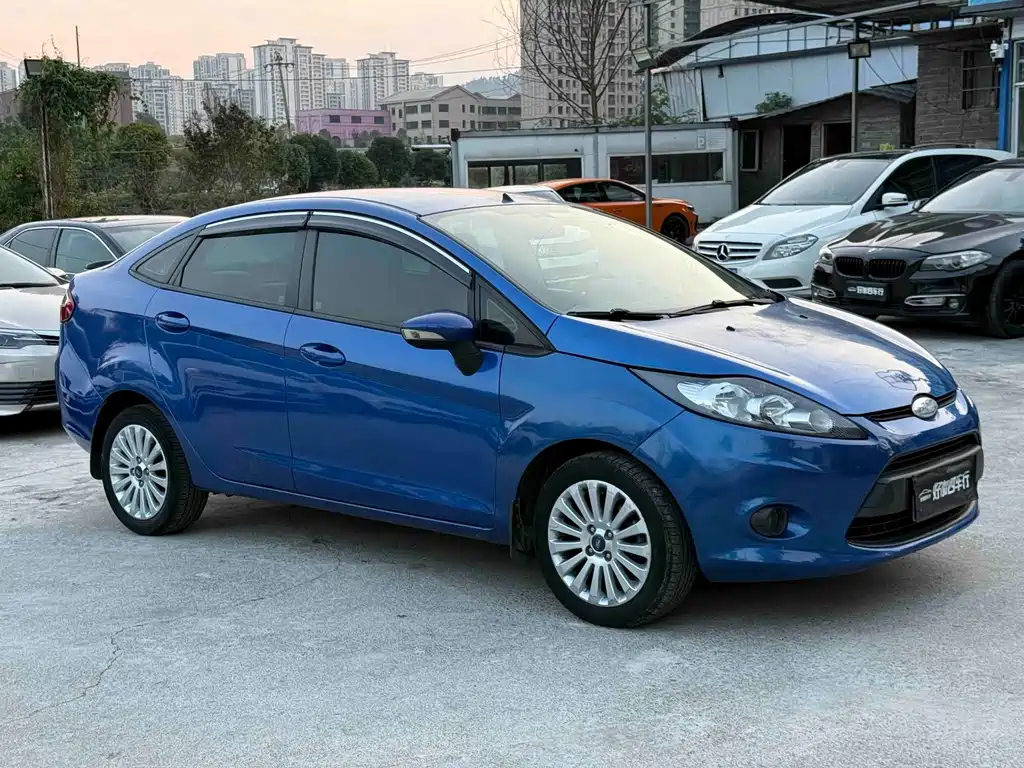 Ford Fiesta — миниатюра 3