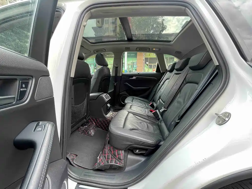 Audi Q5 (Import) — миниатюра 12