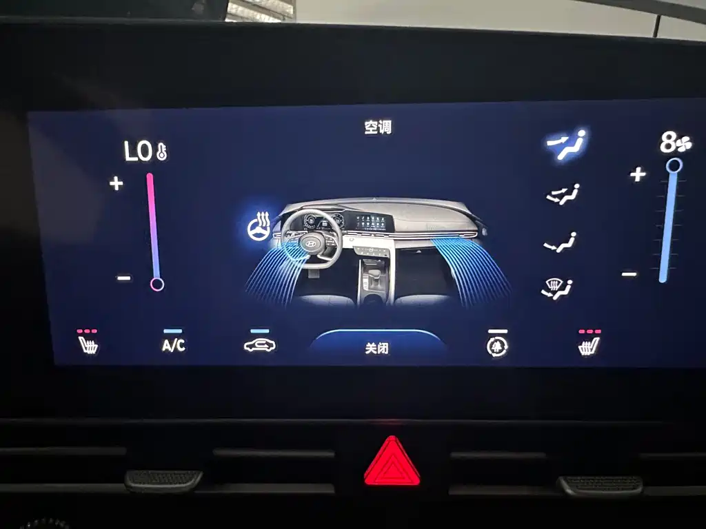 Hyundai Elantra — миниатюра 12