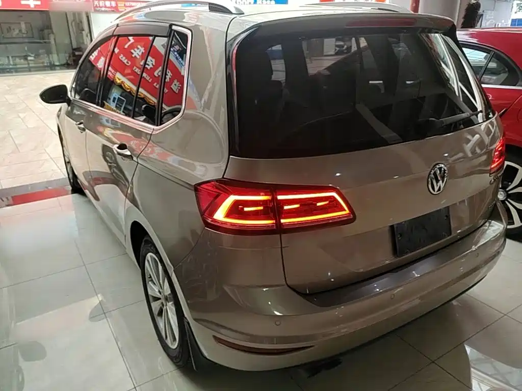 Volkswagen Golf Sportsvan — миниатюра 5