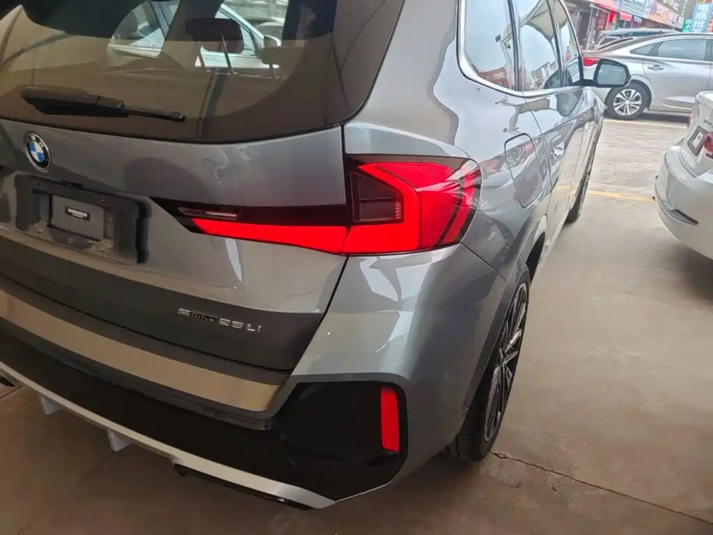 BMW X1 — миниатюра 8