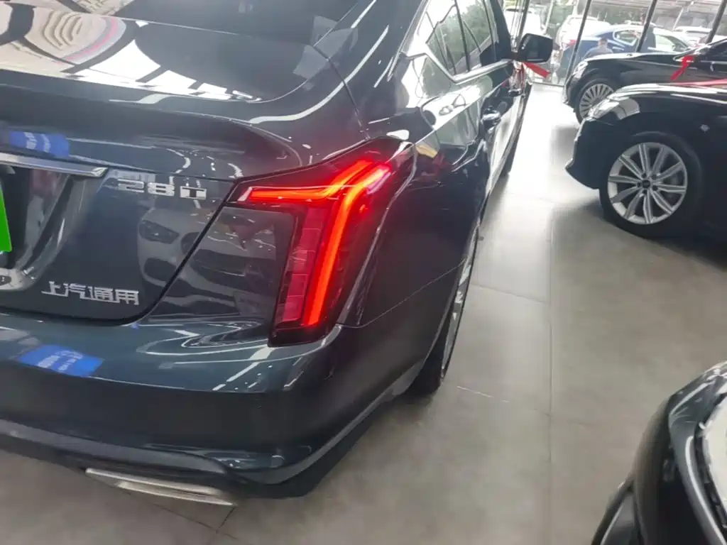 Cadillac CT5 — миниатюра 7