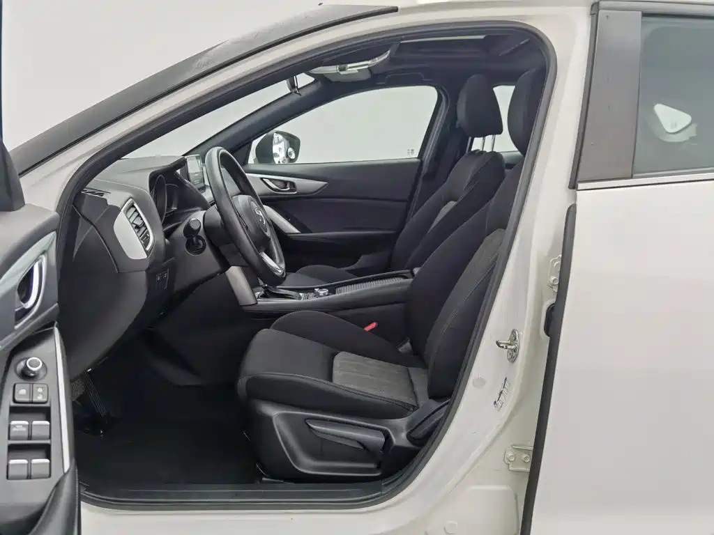 Mazda CX-4 — миниатюра 10
