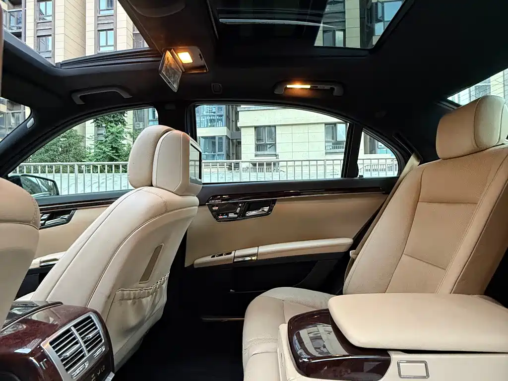 Mercedes-Benz S-Class — миниатюра 19
