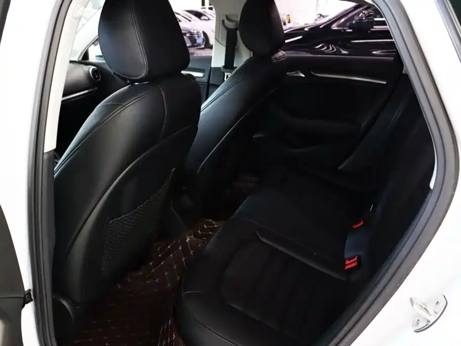 Audi A3 — миниатюра 9