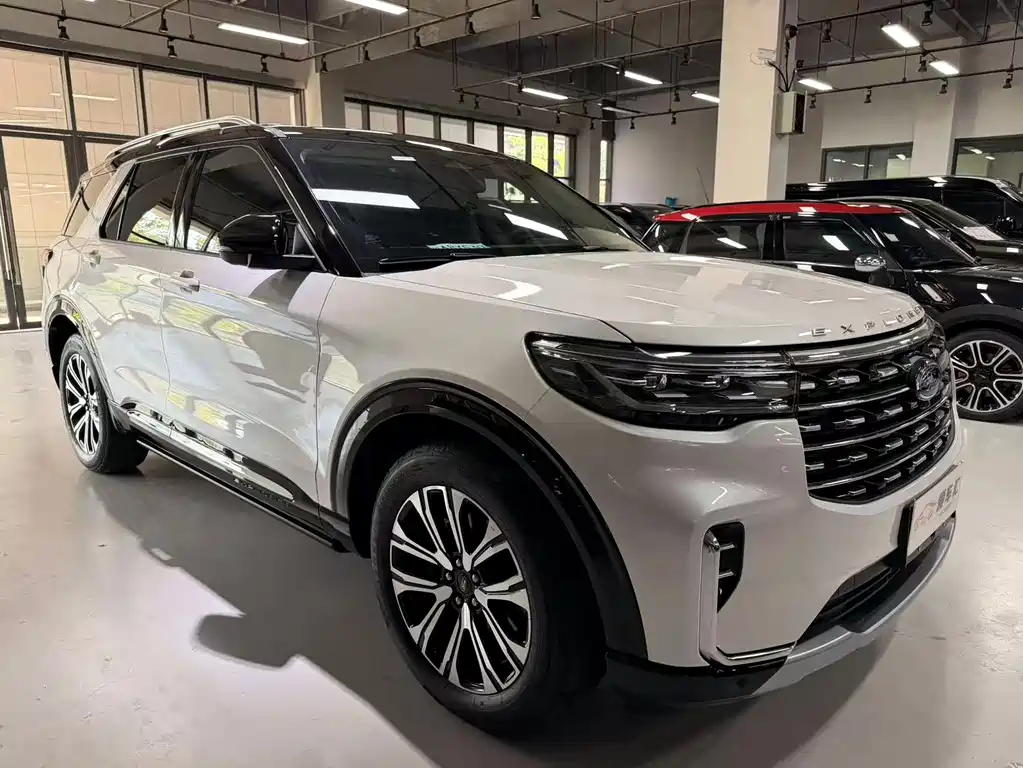 Ford Explorer — миниатюра 3
