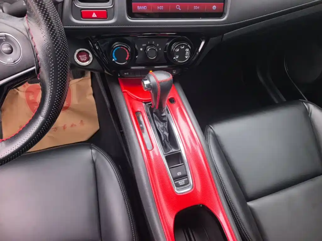 Honda Vezel — миниатюра 14
