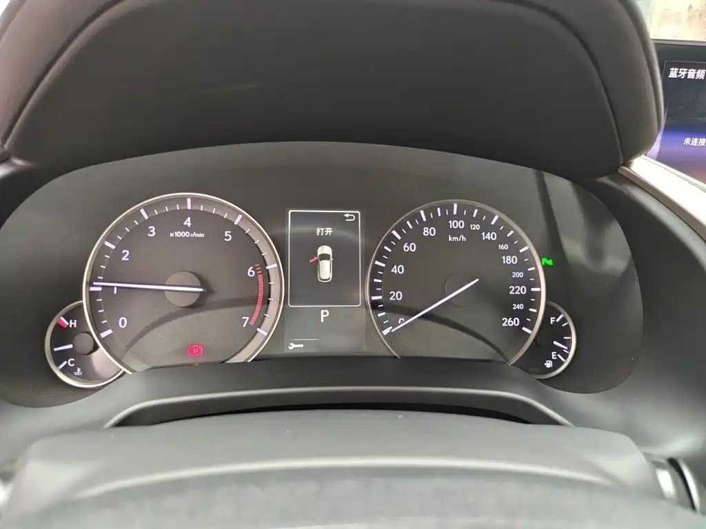 Lexus RX — миниатюра 4