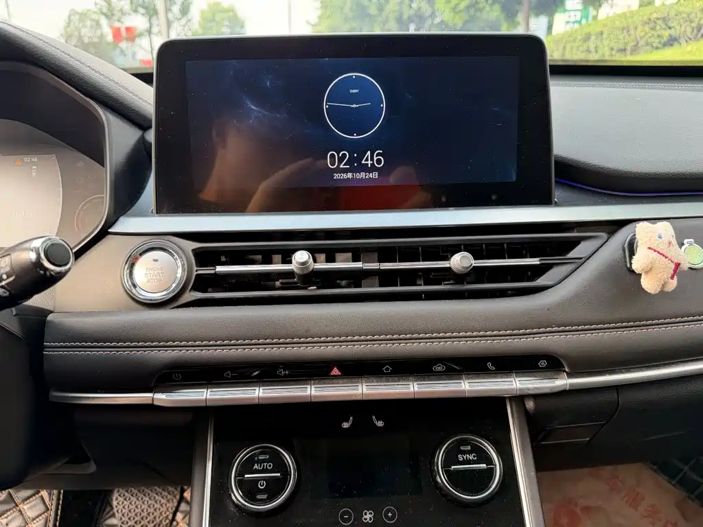 Chery Tiggo 8 — миниатюра 10