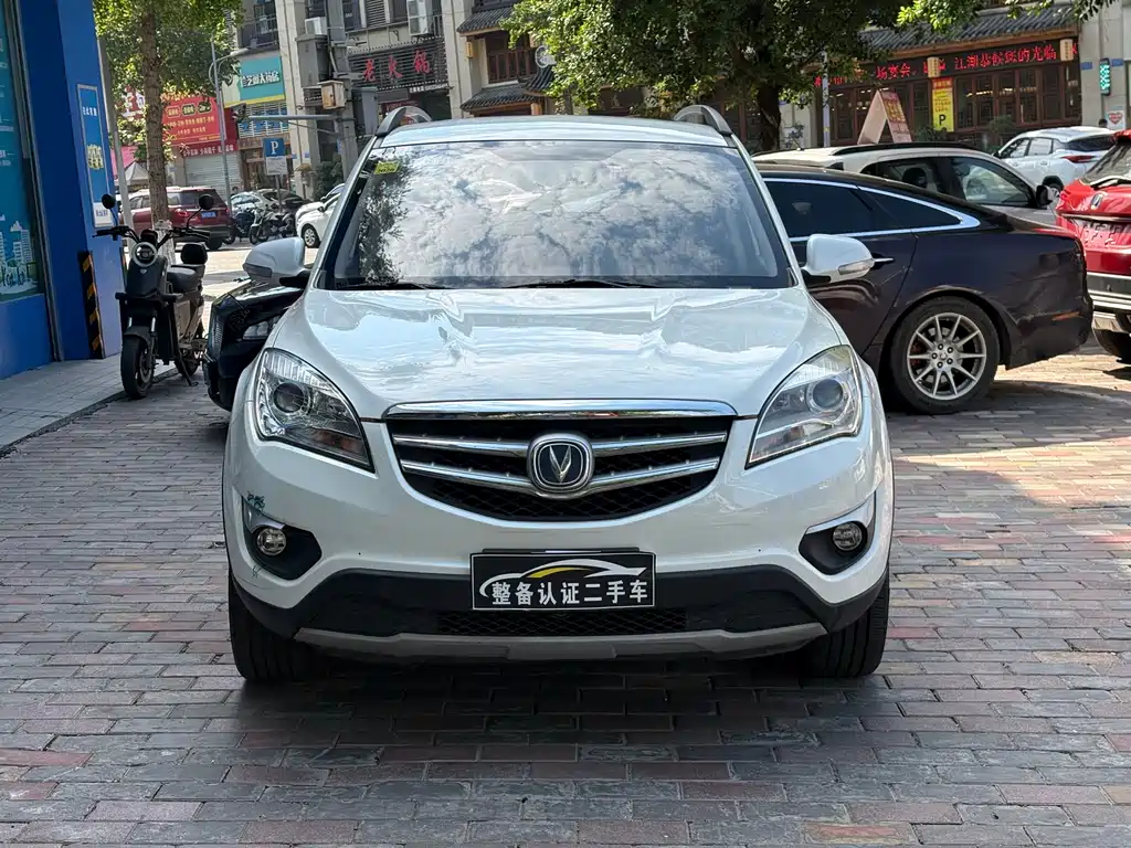 Changan CS35 — миниатюра 2