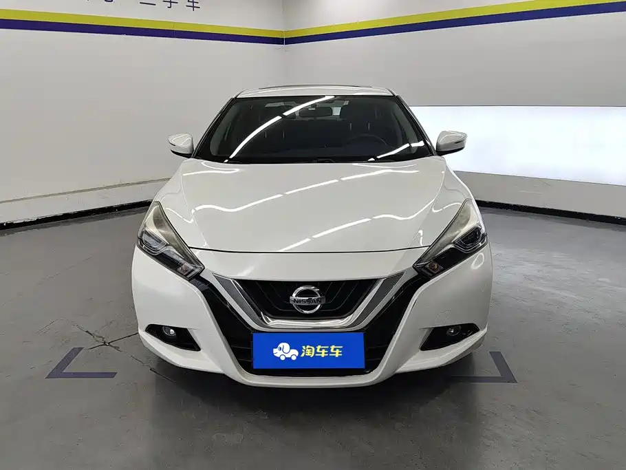 Nissan Bluebird — миниатюра 2